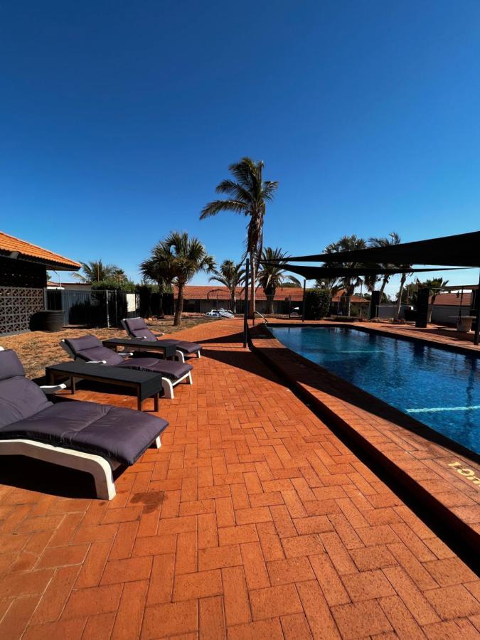 Hospitality Port Hedland Motel Екстериор снимка